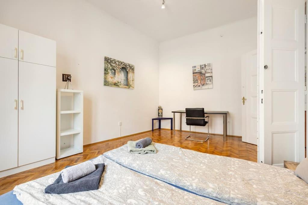 The Gem Apartment Boedapest Buitenkant foto